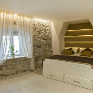 Situs , Split Croatia